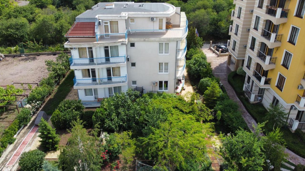Lilia Guest House Несебир Екстер'єр фото