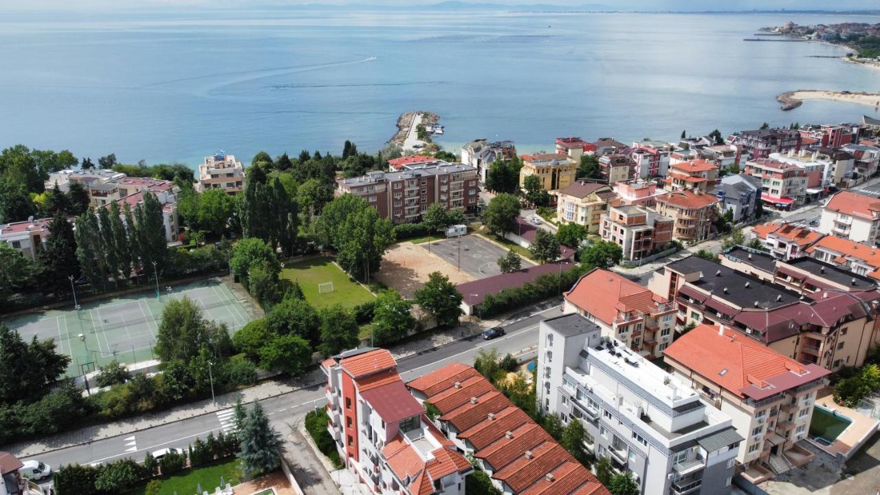 Lilia Guest House Несебир Екстер'єр фото