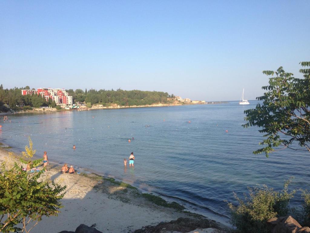 Lilia Guest House Несебир Екстер'єр фото