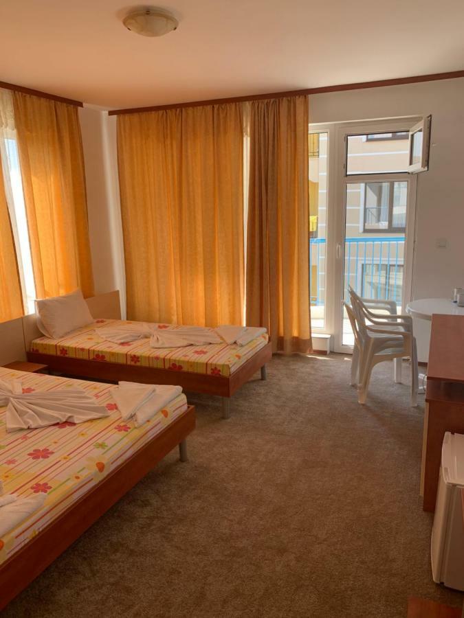 Lilia Guest House Несебир Екстер'єр фото